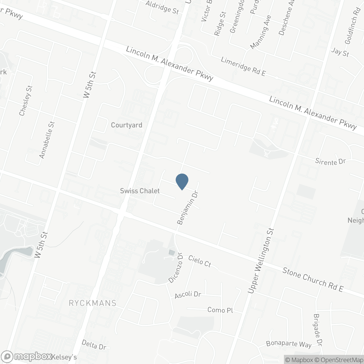 40 BRIDGETTE Drive, Hamilton, Ontario L9A 5J8